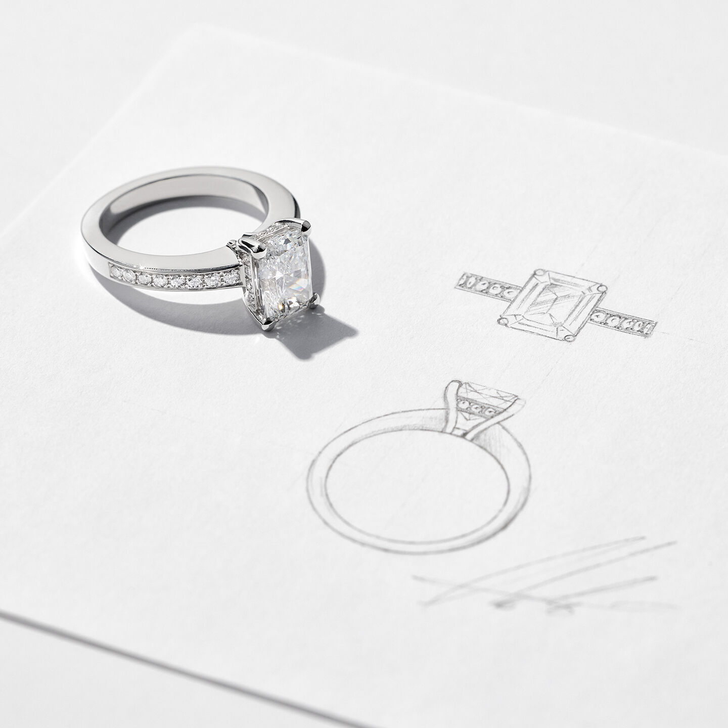 Maison Birks Bespoke diamond engagement ring.